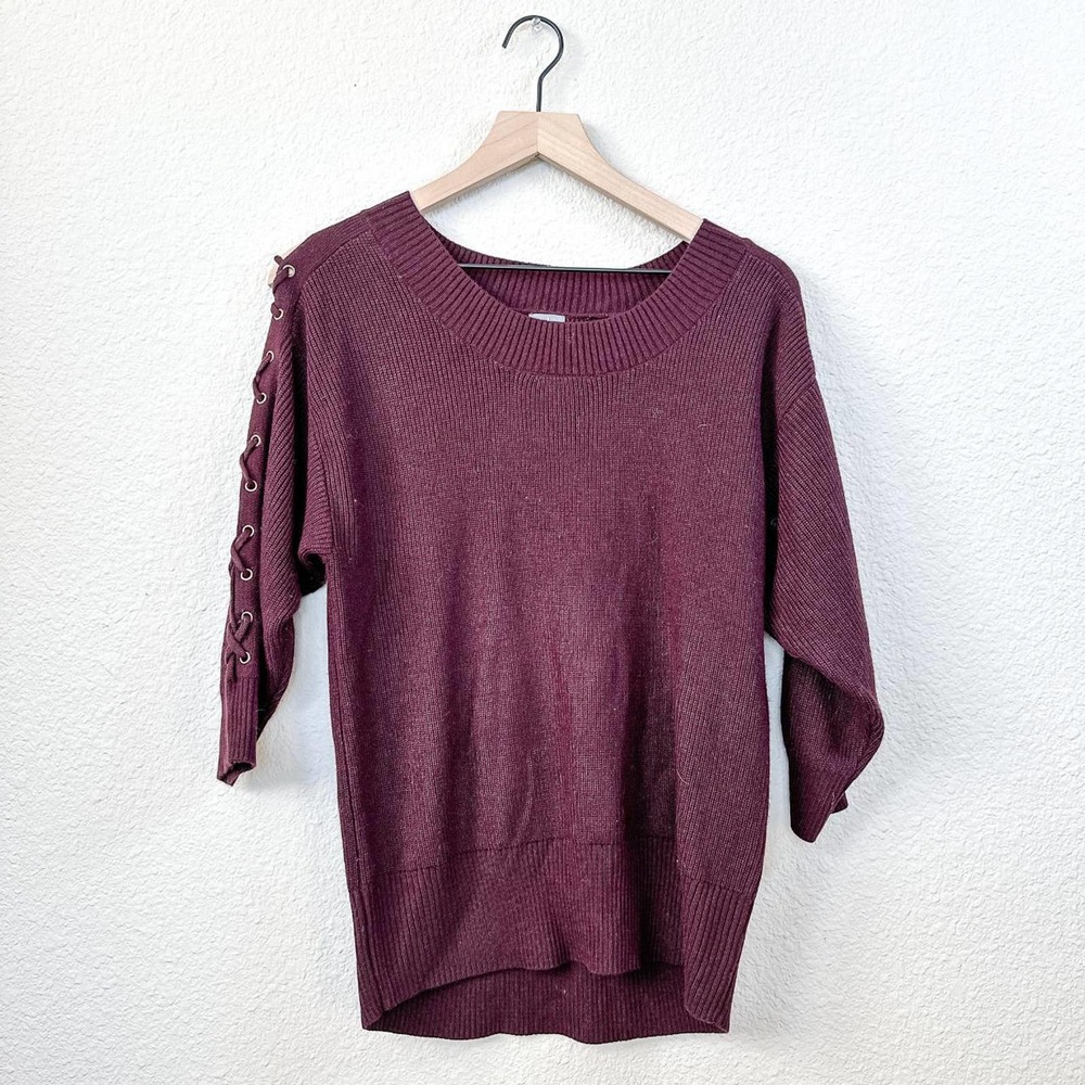 Knit Top 3/4 Sleeve shoulder cutouts by New York & Co in Purple Size Sma…